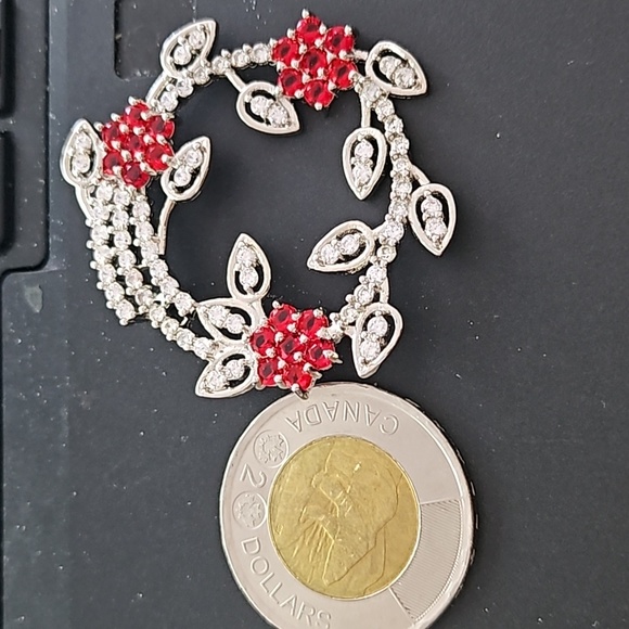 Sterling Silver Ruby Floral Pendant - Picture 4 of 4